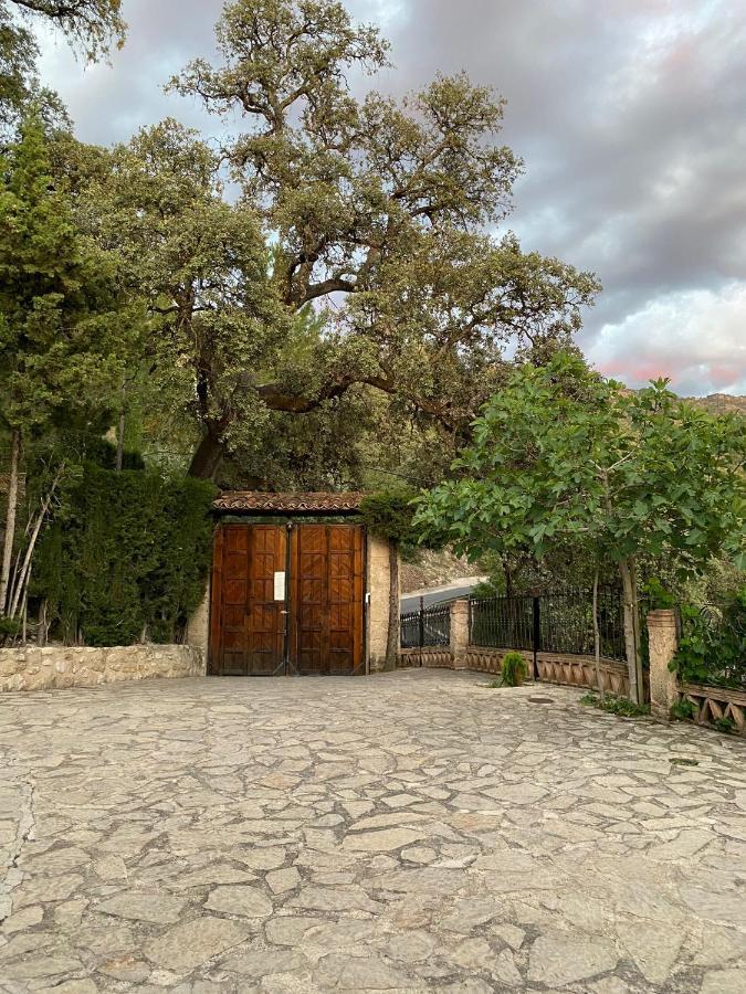 La Toba Guest House Burunchel Exterior photo