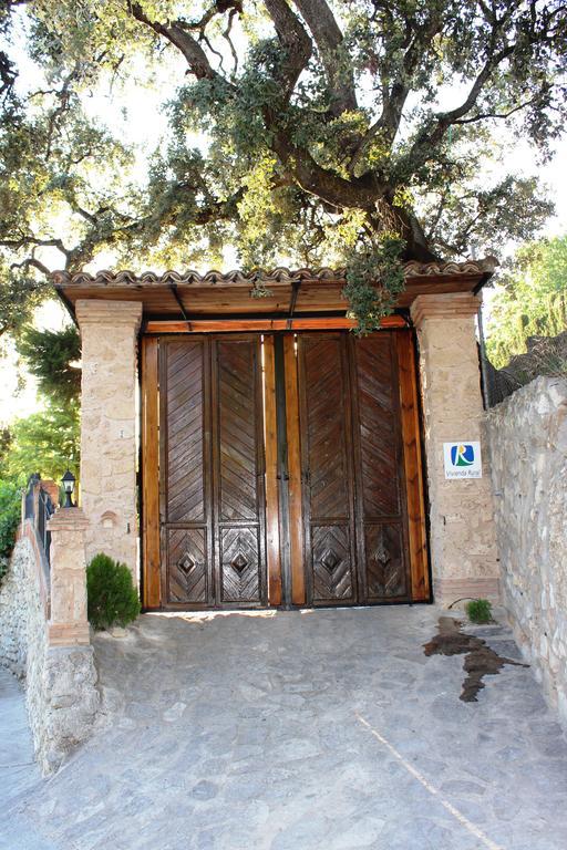 La Toba Guest House Burunchel Exterior photo